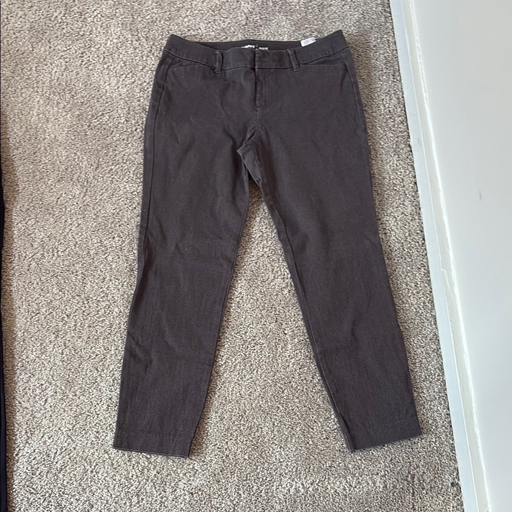 Old Navy Charcoal Pixie Pants